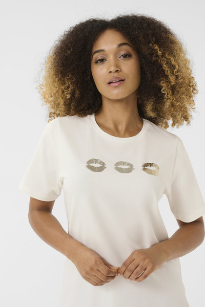 Kiss Me Tee