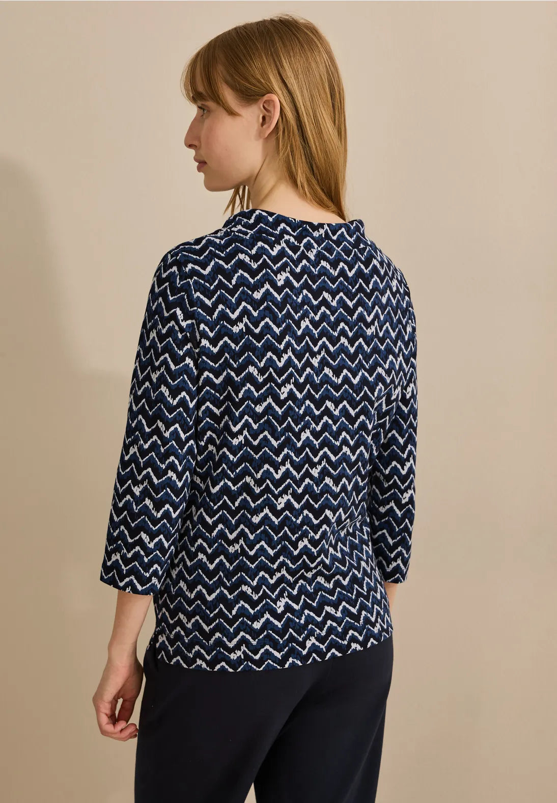 CECIL top with Minimal Print