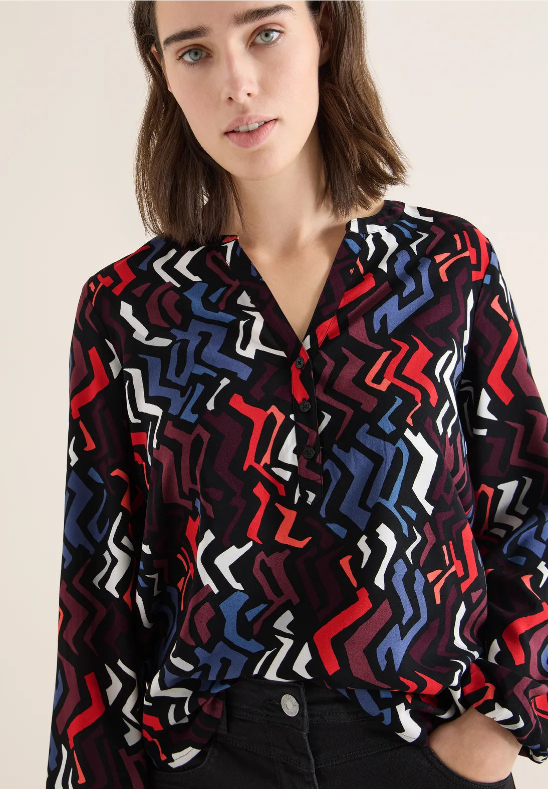 CECIL Blouse with graphic pattern