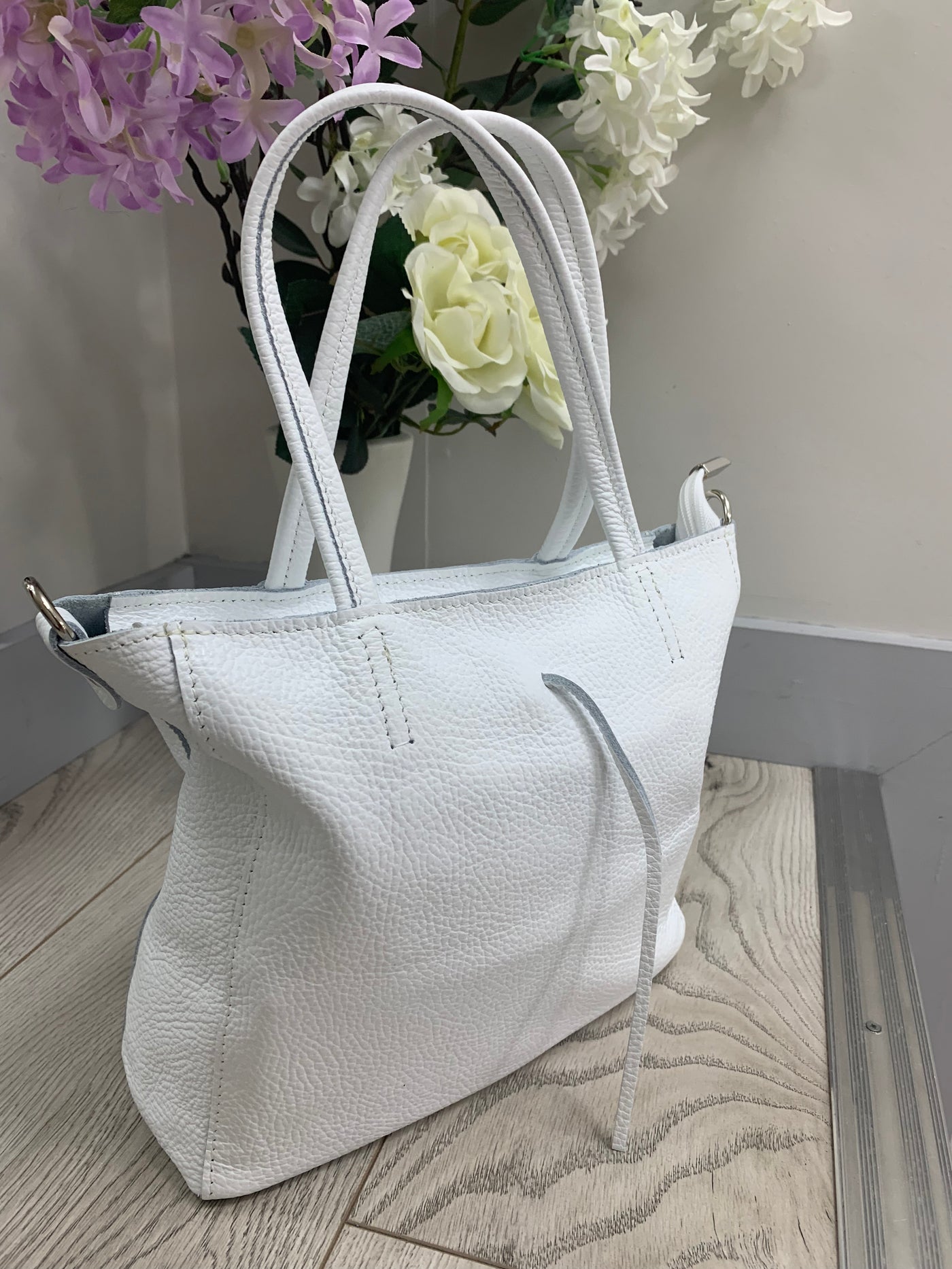  Handbag  Genuine Leather 