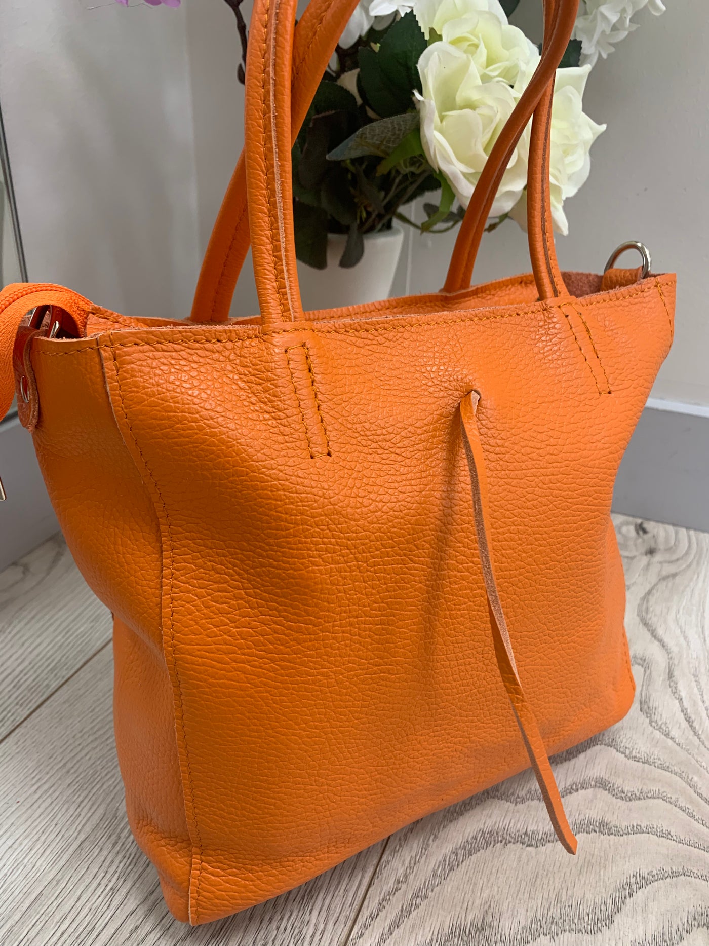  Handbag  Genuine Leather 