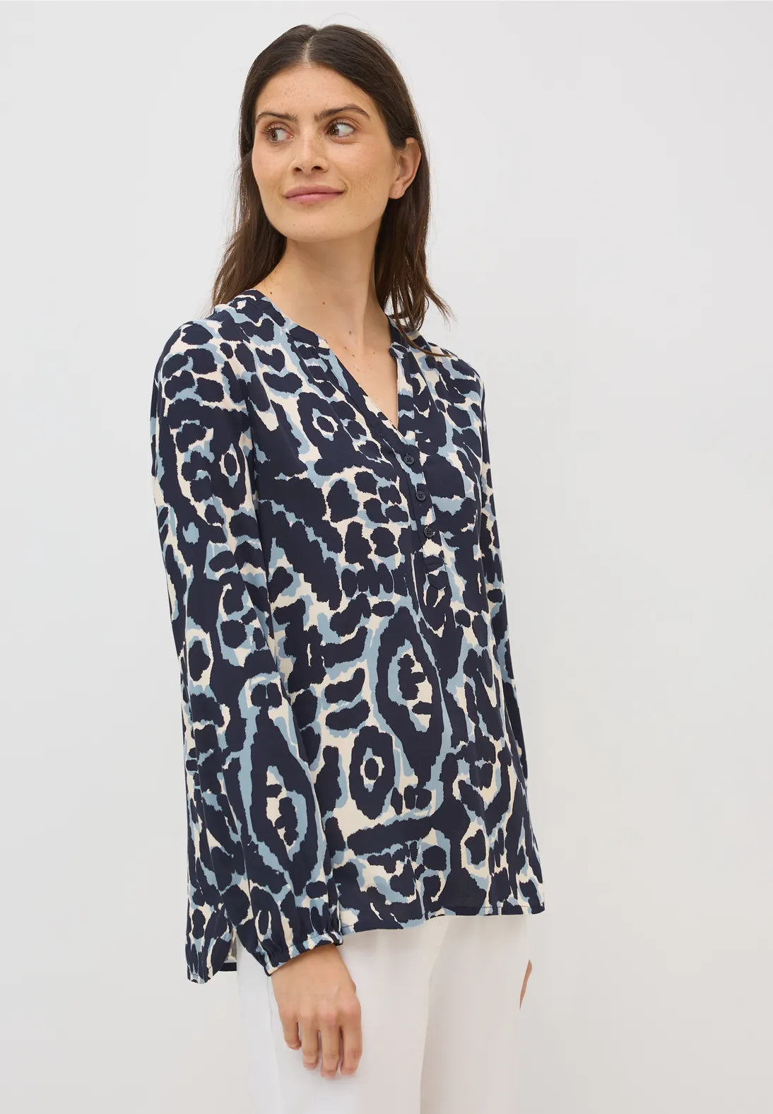 CECIL Patterned Tunic Blouse
