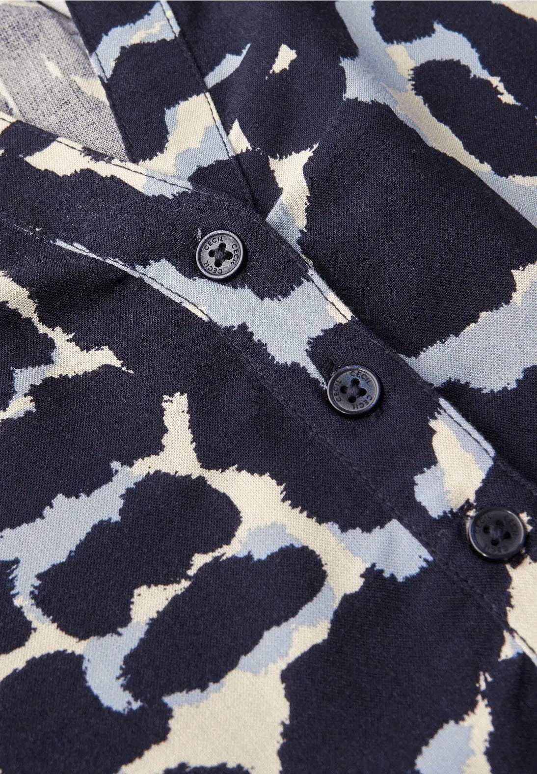 CECIL Patterned Tunic Blouse