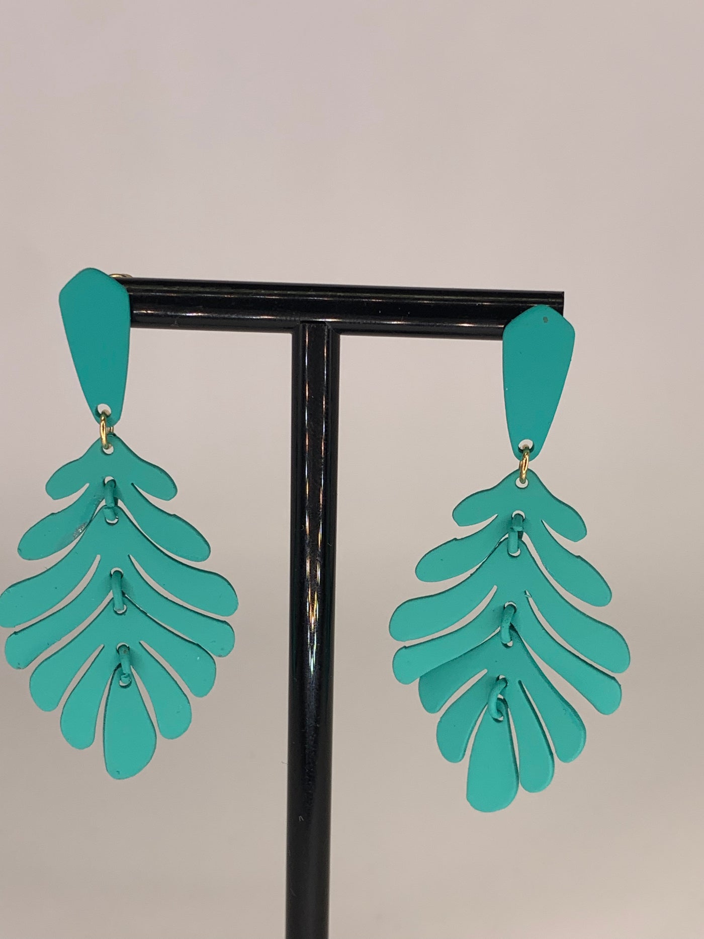 Women's Leaf Design Earrings