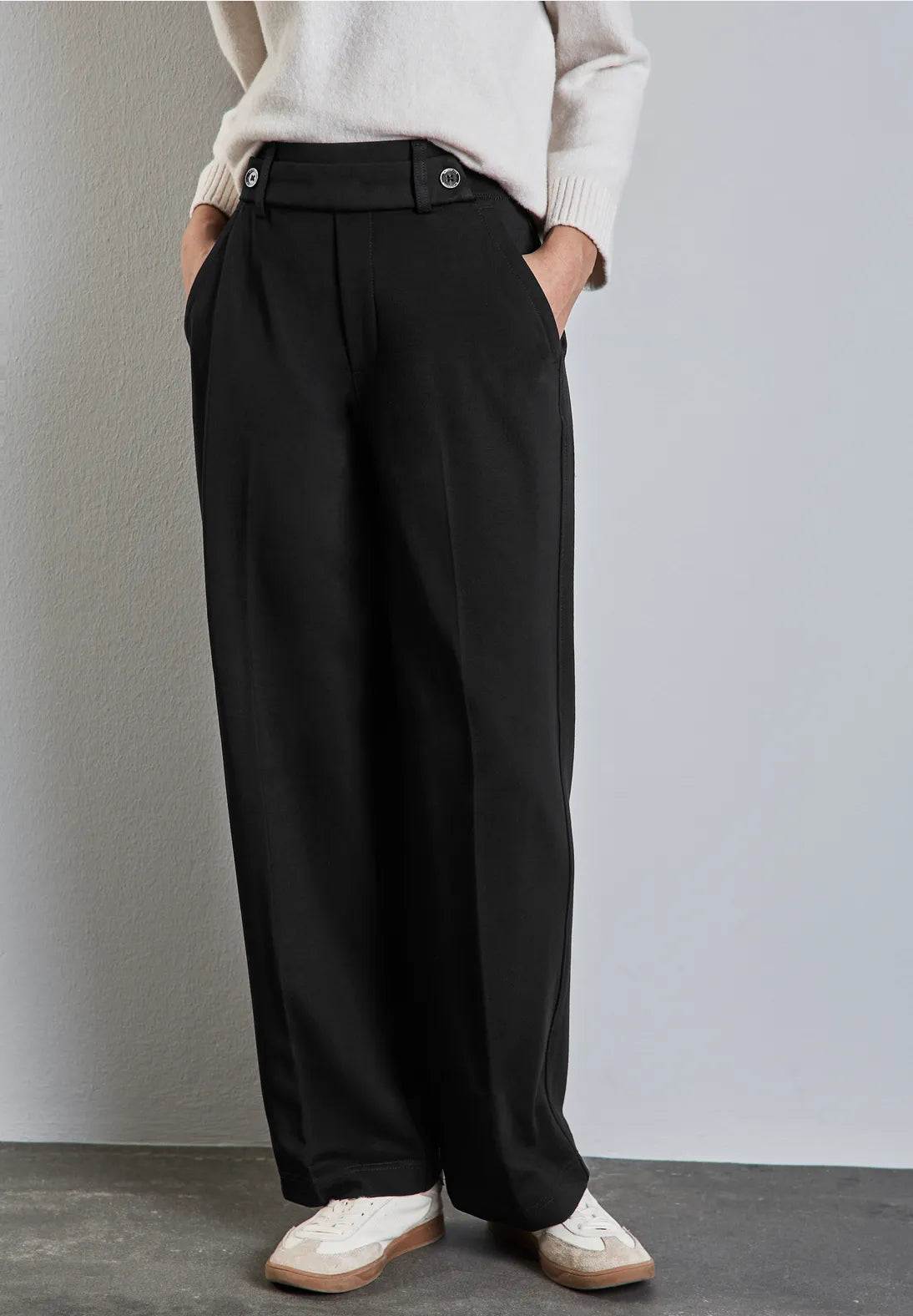 Street One straight leg trousers