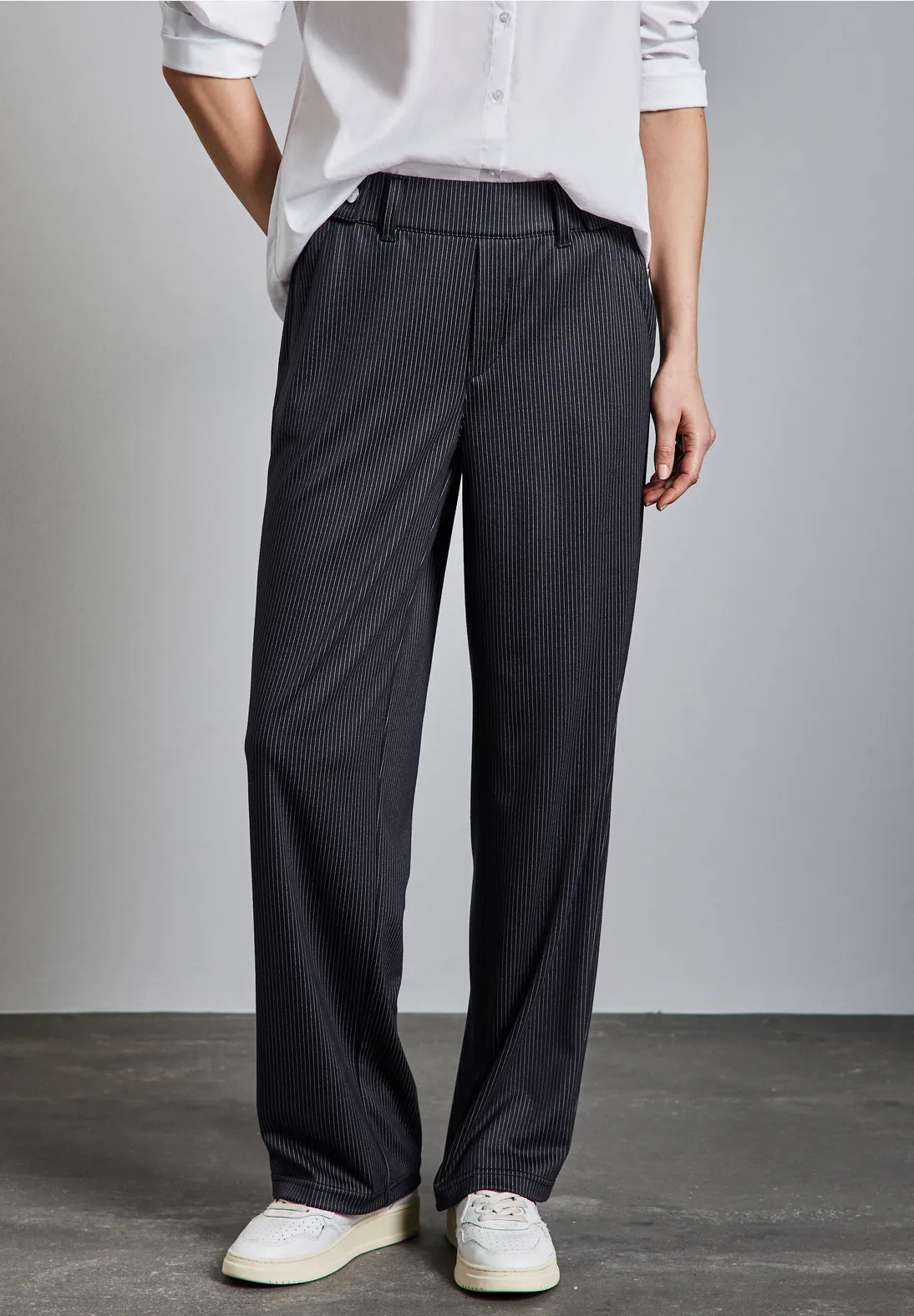 Street One straight leg trousers