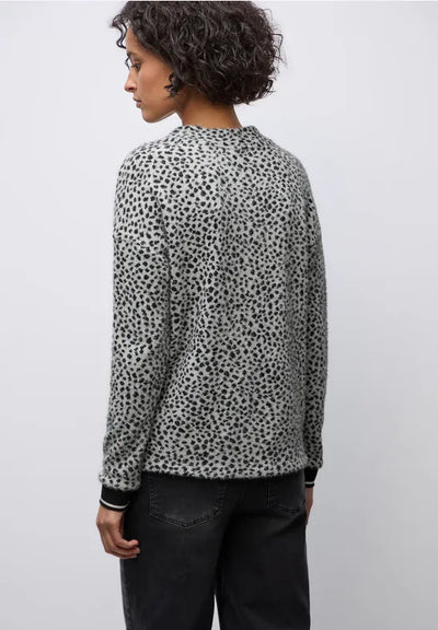 Street one Fluffy turtle neck