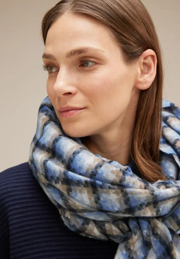Street One women's triangular scarf