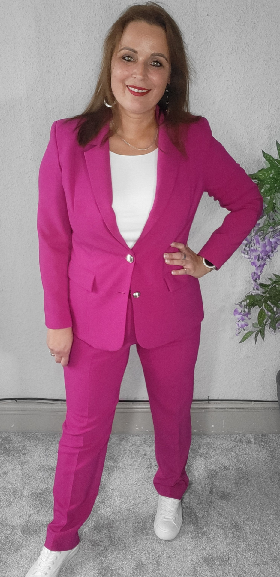 women suit pink royal blue