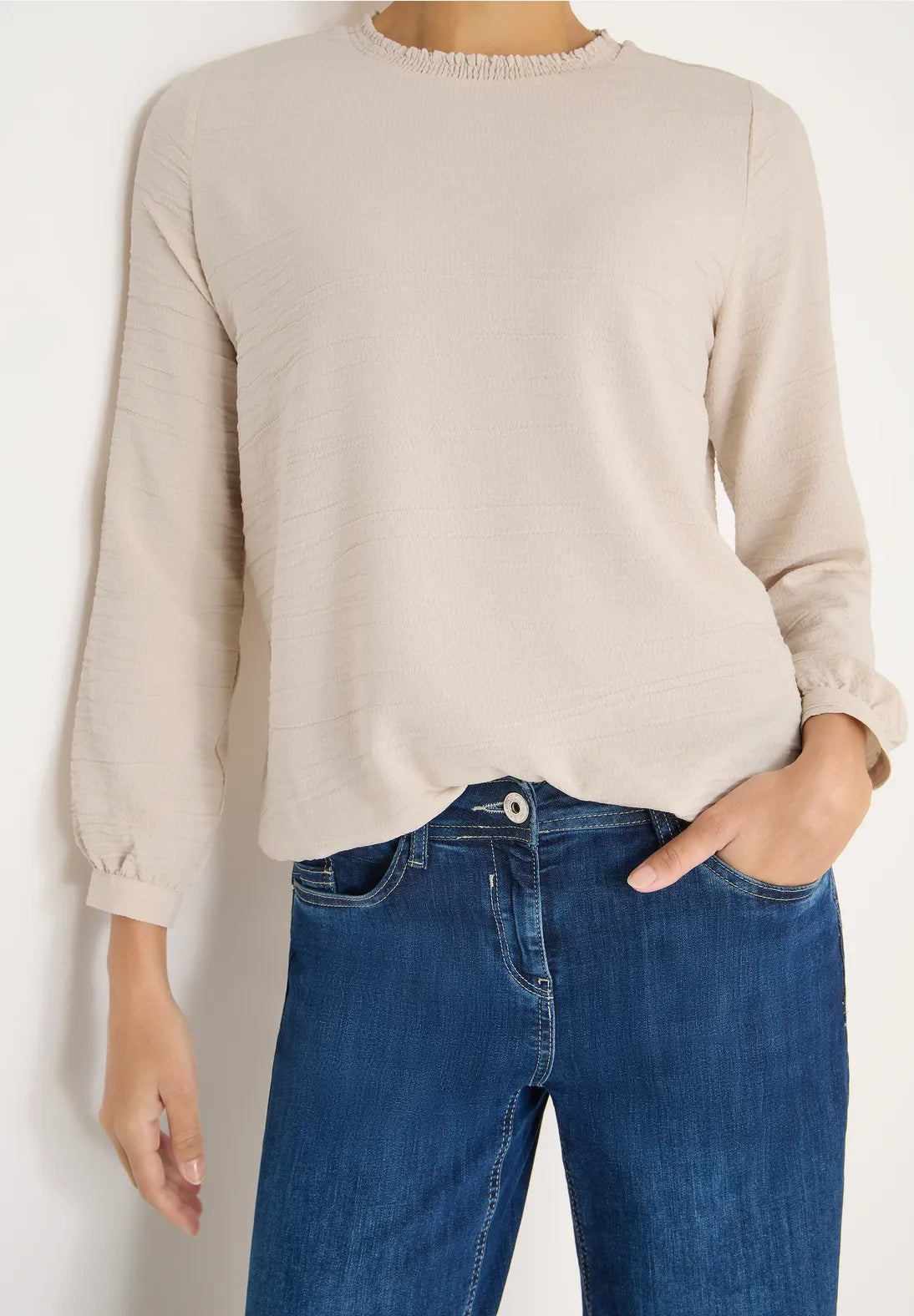 CECIL Blouse with smock neckline