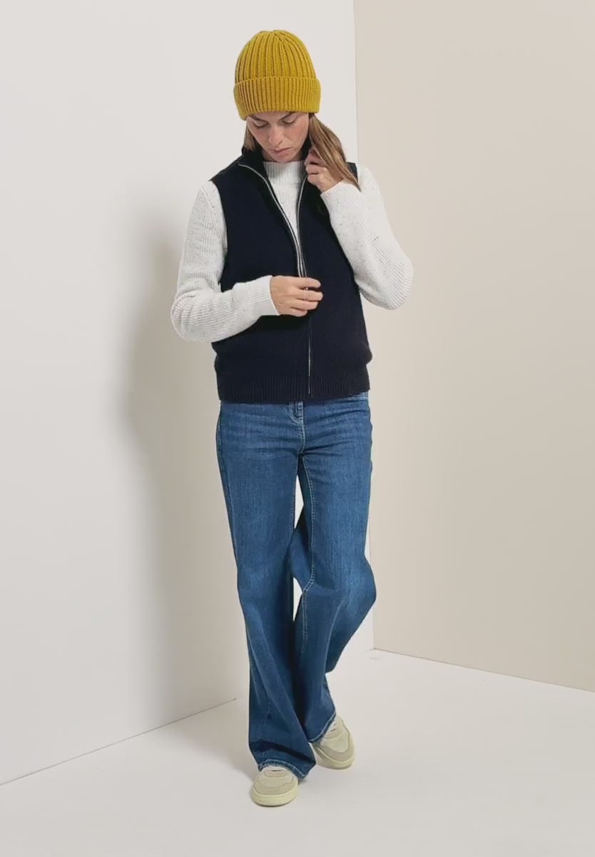 cecil vest structured zip