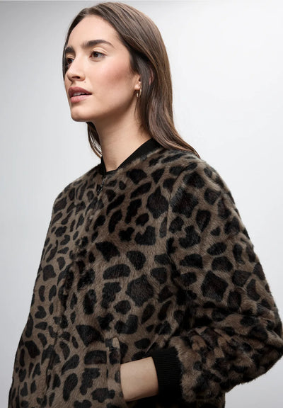 Street One
Fake Fur Leo jacket