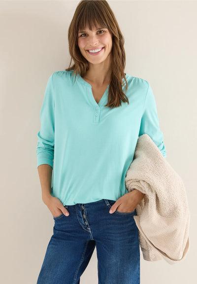 CECIL Tunic-style top
