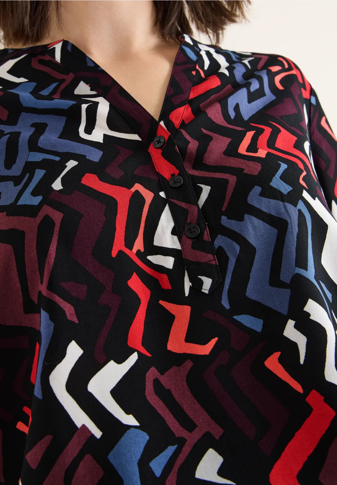 CECIL Blouse with graphic pattern