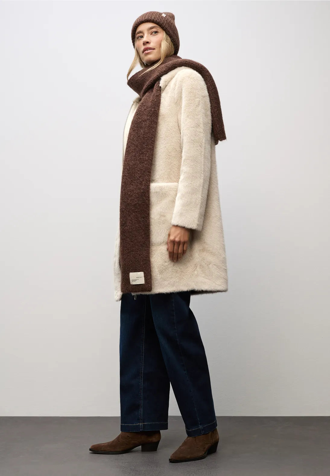 Street One Fake fur coat with hood
